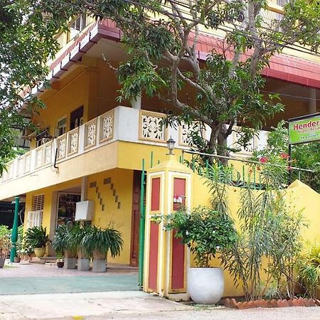 Henderson Airport Residence Negombo Exteriör bild