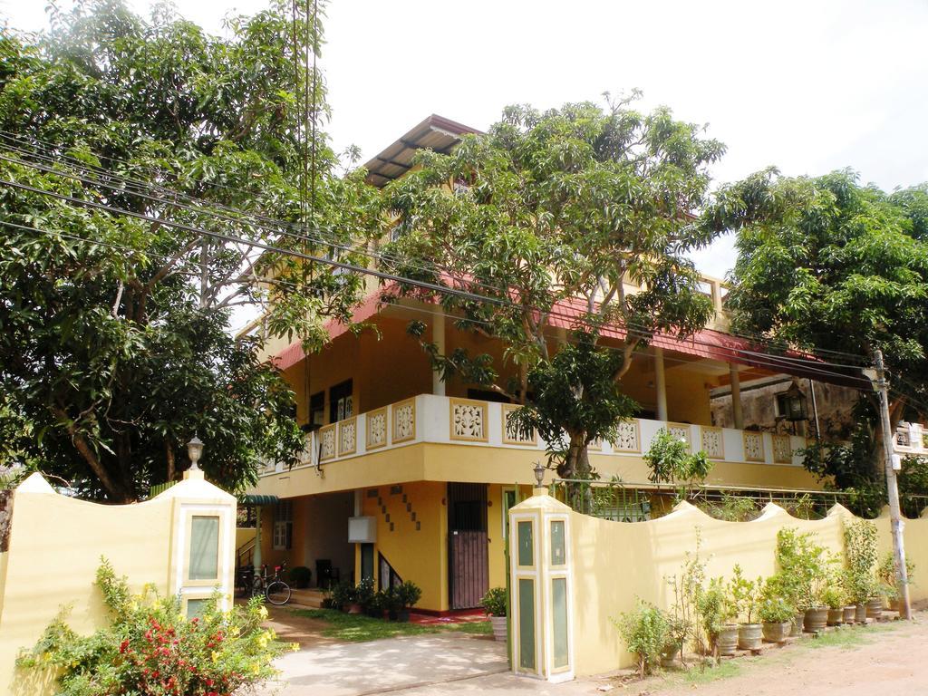 Henderson Airport Residence Negombo Exteriör bild