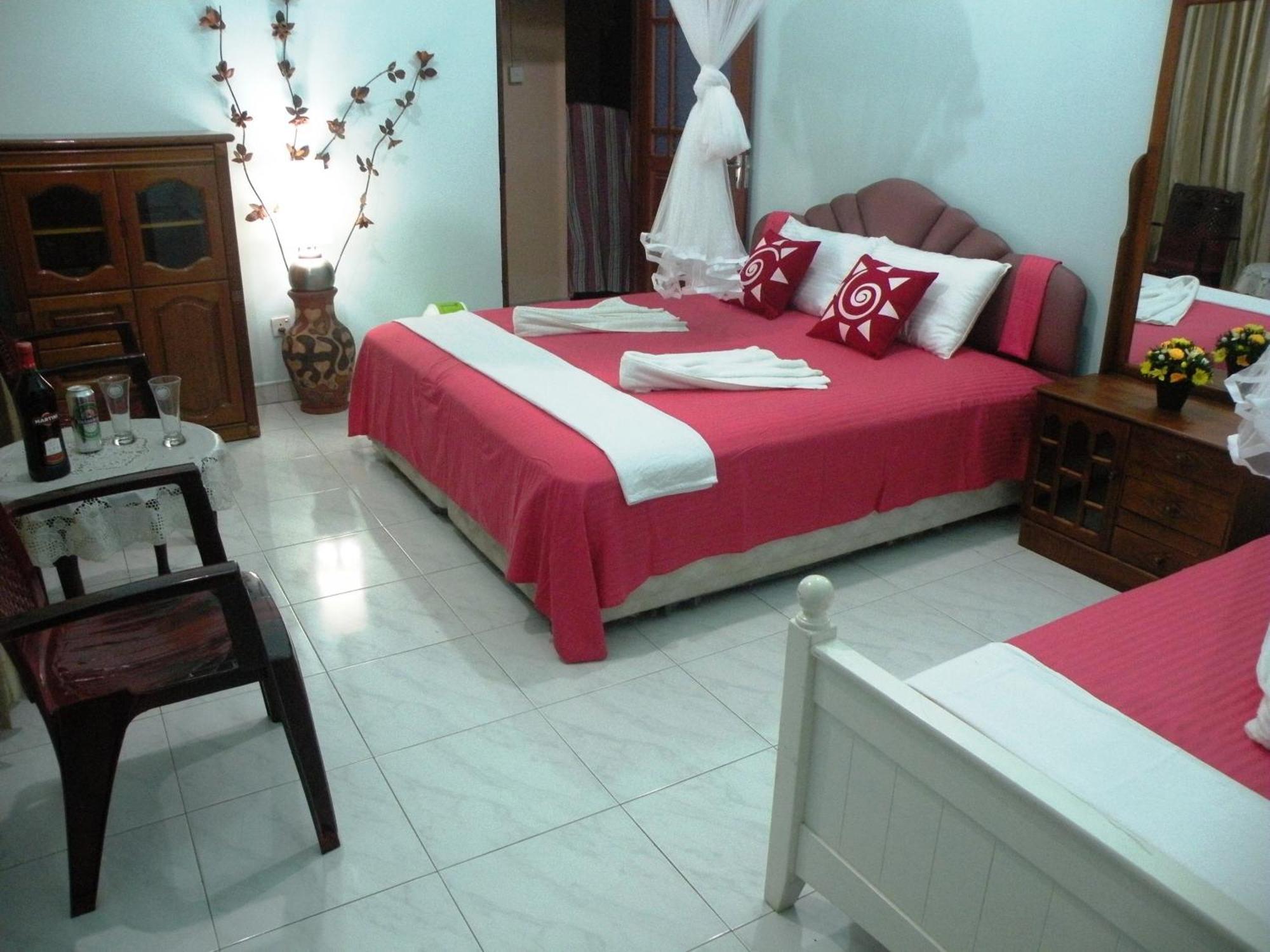 Henderson Airport Residence Negombo Rum bild