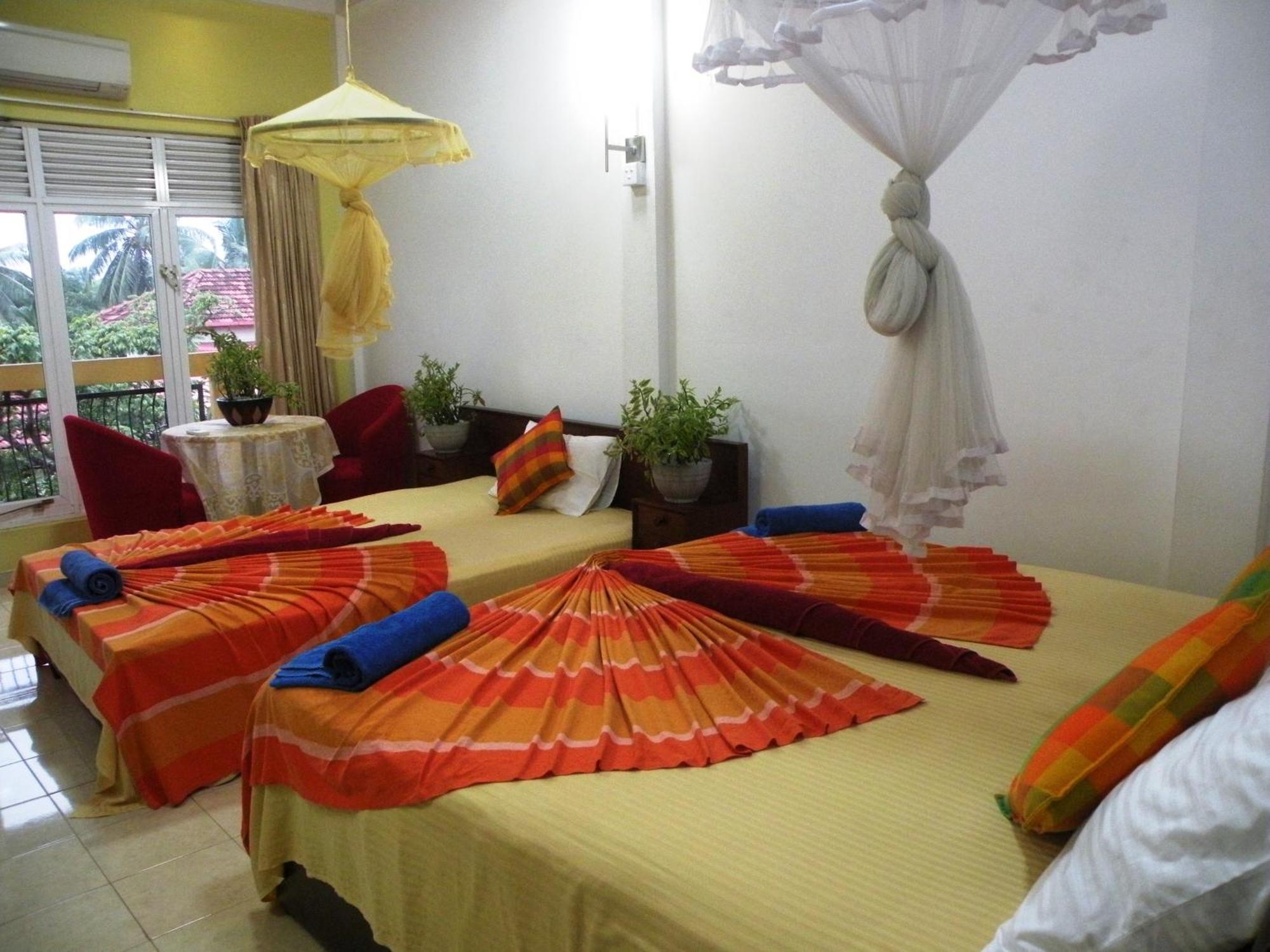 Henderson Airport Residence Negombo Rum bild