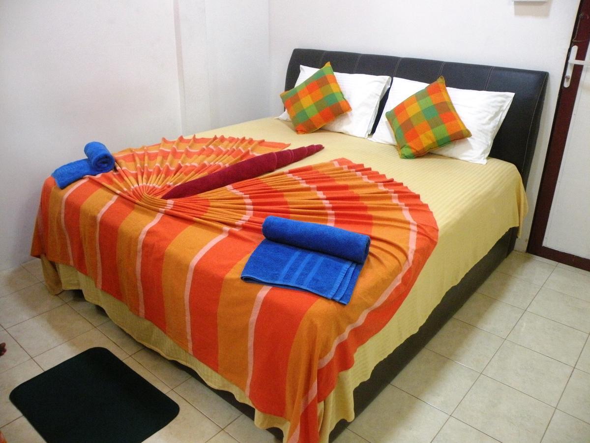 Henderson Airport Residence Negombo Exteriör bild